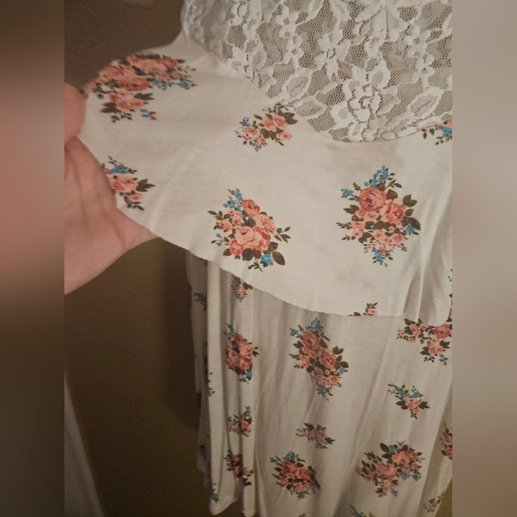 Joe Boxer Floral Off the Shoulder Ruffled White Lace Top XL - Picture 5 of 9